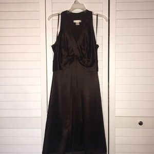 brow ann taylor v neck dress